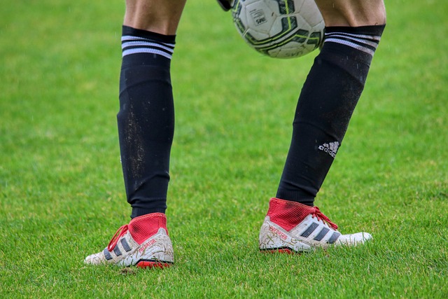 更因他們在 更因他們在